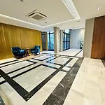Royal 3*