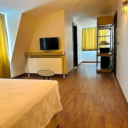 Hotel Royal