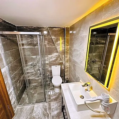 Royal 3* Istanboel