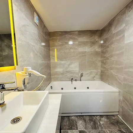 Royal 3* 伊斯坦布尔